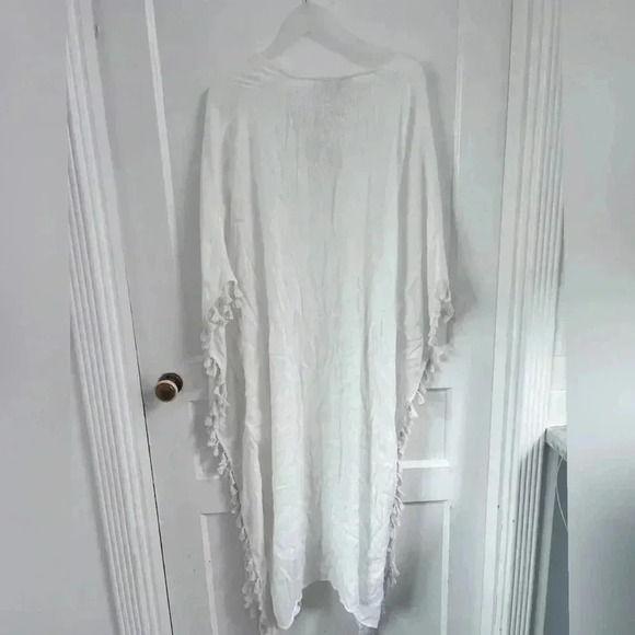 WALTER BAKER Acapulco Kaftan Cover Up in Ivory New With Tag - Picture 7 of 7
